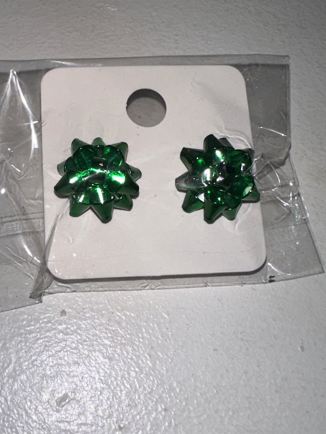 Bow green earrings